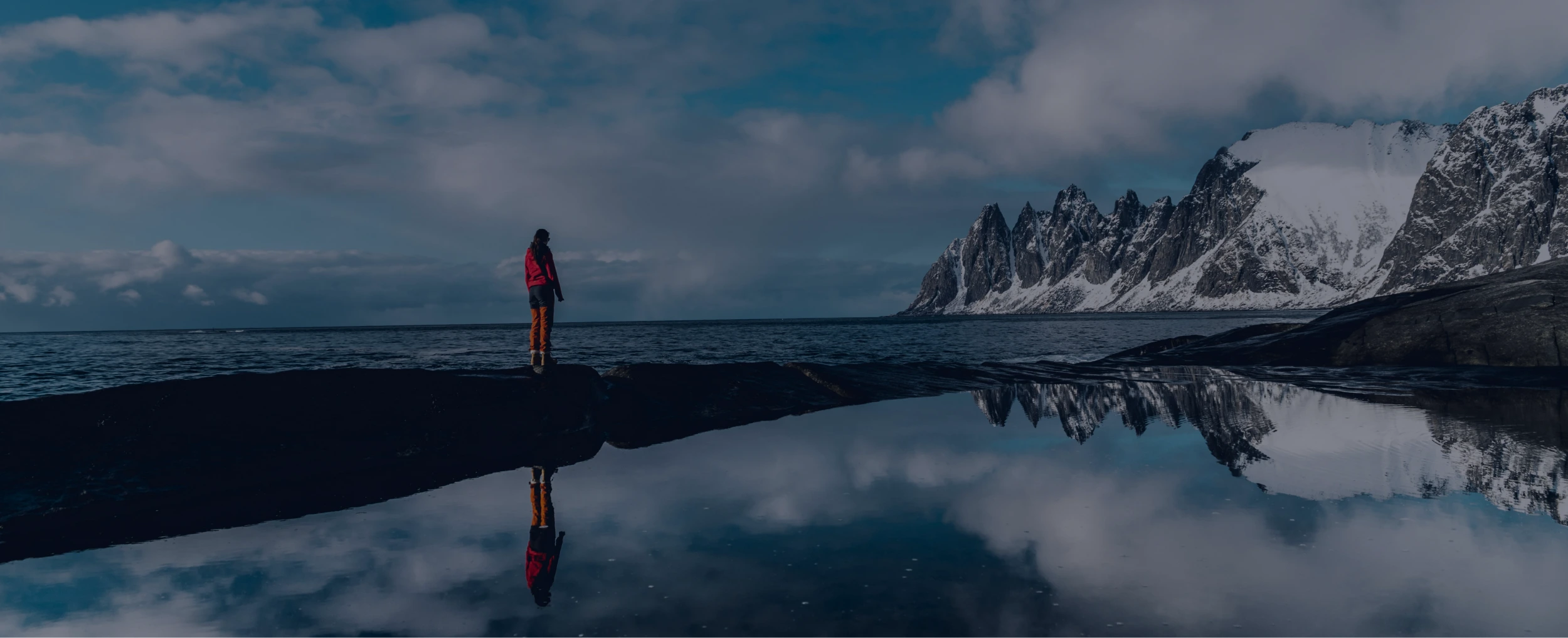 bg_sec_img_homenew_sctn92_yc